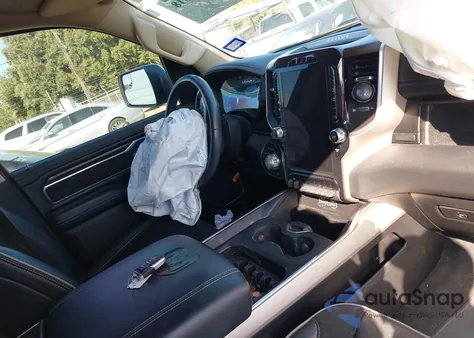 2021 Ram 1500 Laramie 4X4 5'7 Box from USA, damaged, VIN 1C6SRFJT2MN639748